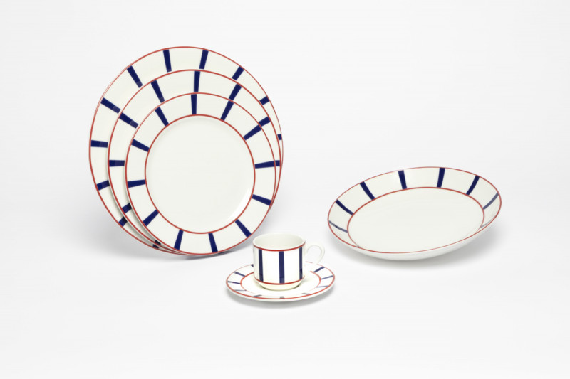 Assiette plate avec aile blanc porcelaine Ø 27 cm Ama Accolade